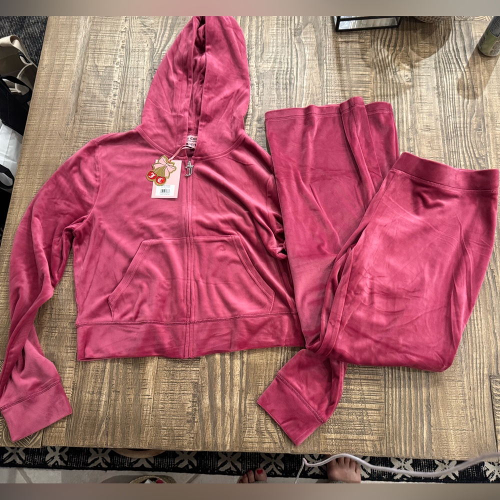 Juicy Couture Velour Tracksuit in Festival Fucshia. - Picture 3 of 9